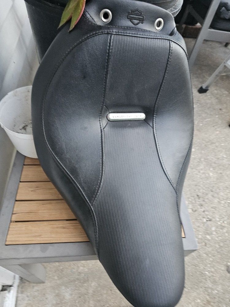 Harley Davidson Seat