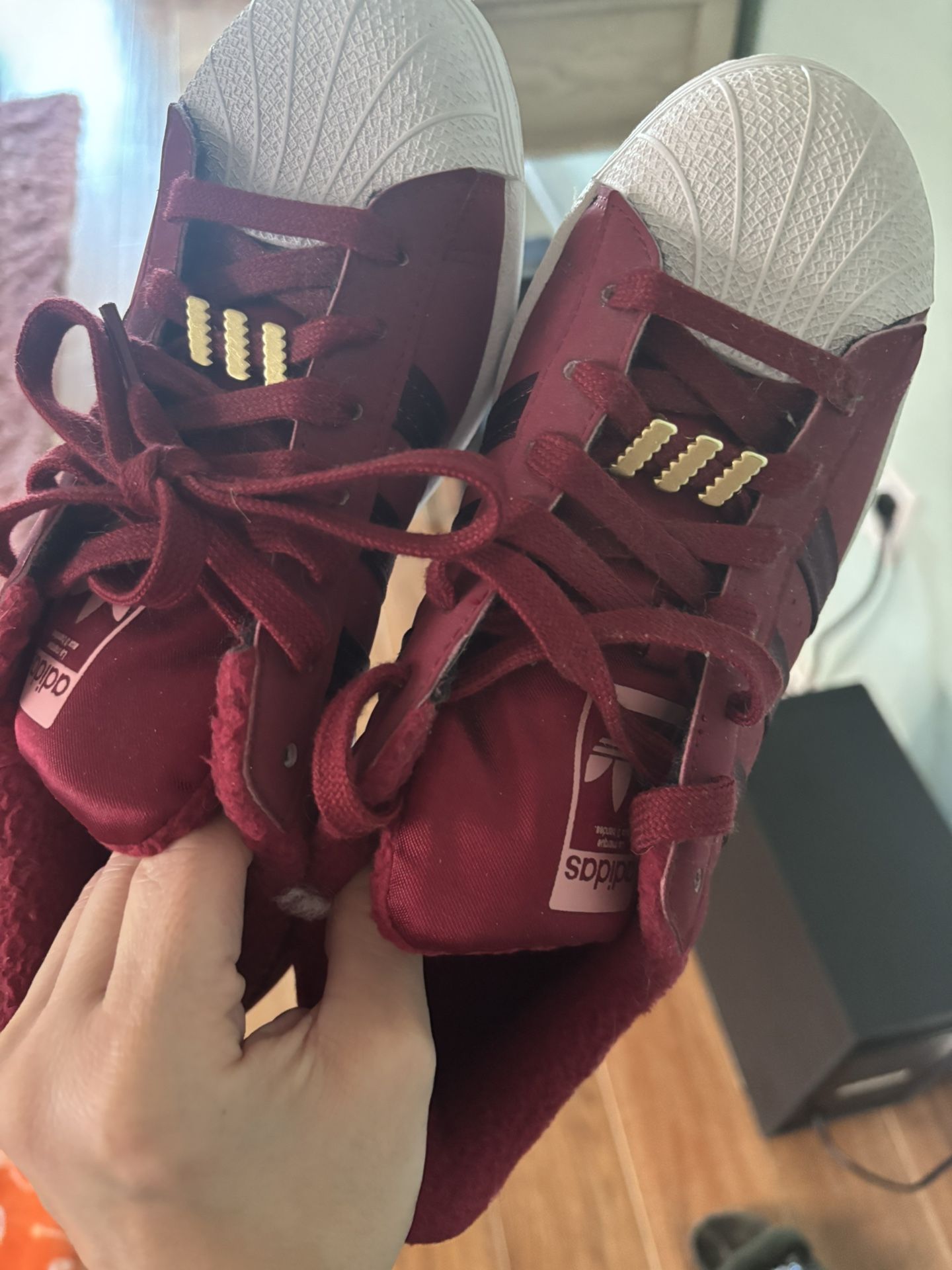 New Women’s Adidas Maroon Fur Lined Hard Shells 