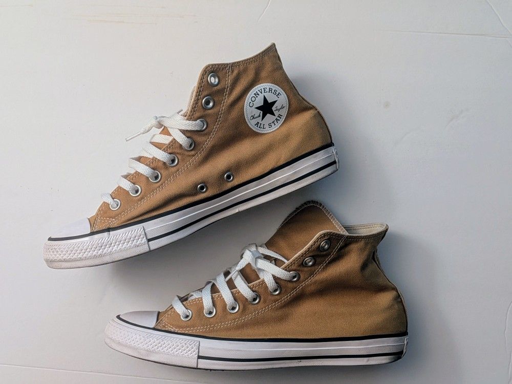 Mens Converse Chuck Taylor Size 8.5 