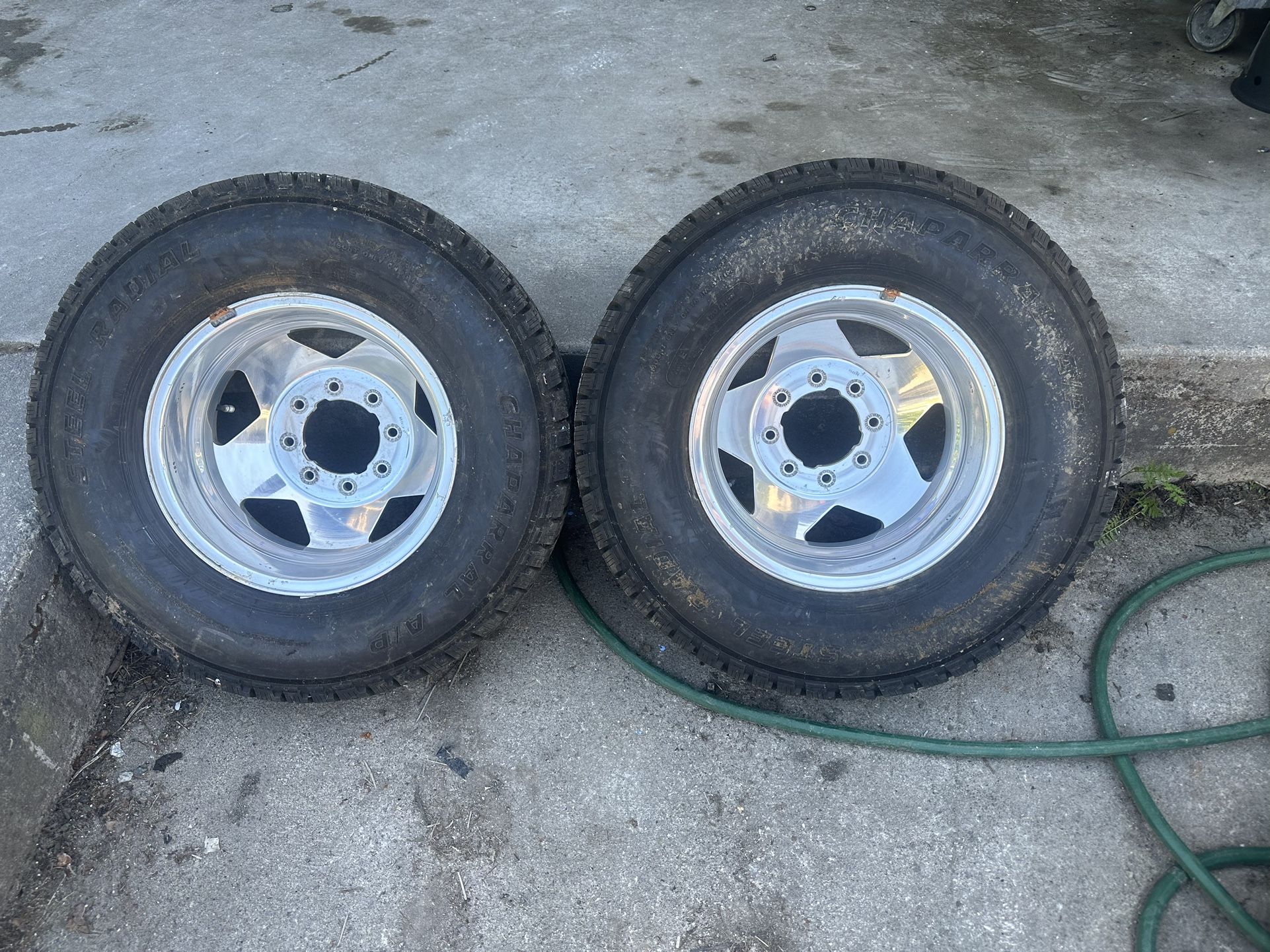 Dually Wheels