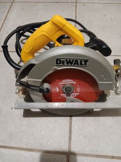 Dewalt 7 1/4 Circular Saw 