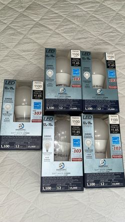 Energetic LED A19 Light Bulbs 75W Equivalent – Lot of 5