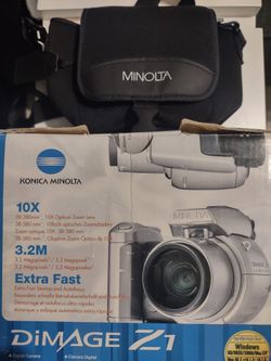 MINOLTA CAMERA