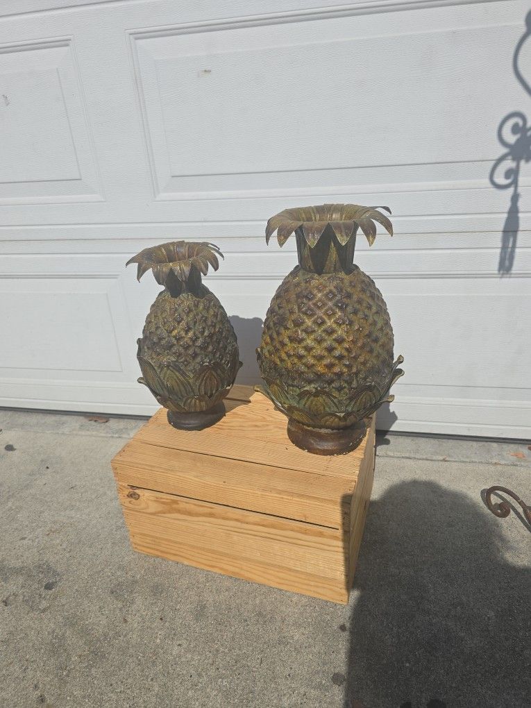 Metal 2 Piñas Pineapples