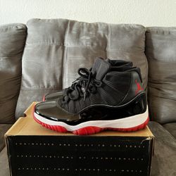 JORDAN RETRO 11 BRED TOES Sz 10.5