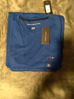 Tommy tshirt