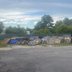 PALLETS FOR SALE