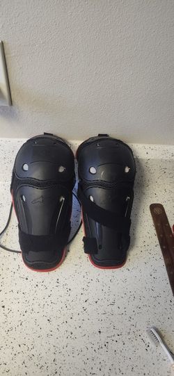 Alpine Star Knee Guards