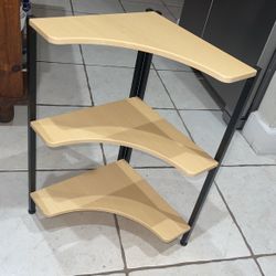 Shelf For Corners 