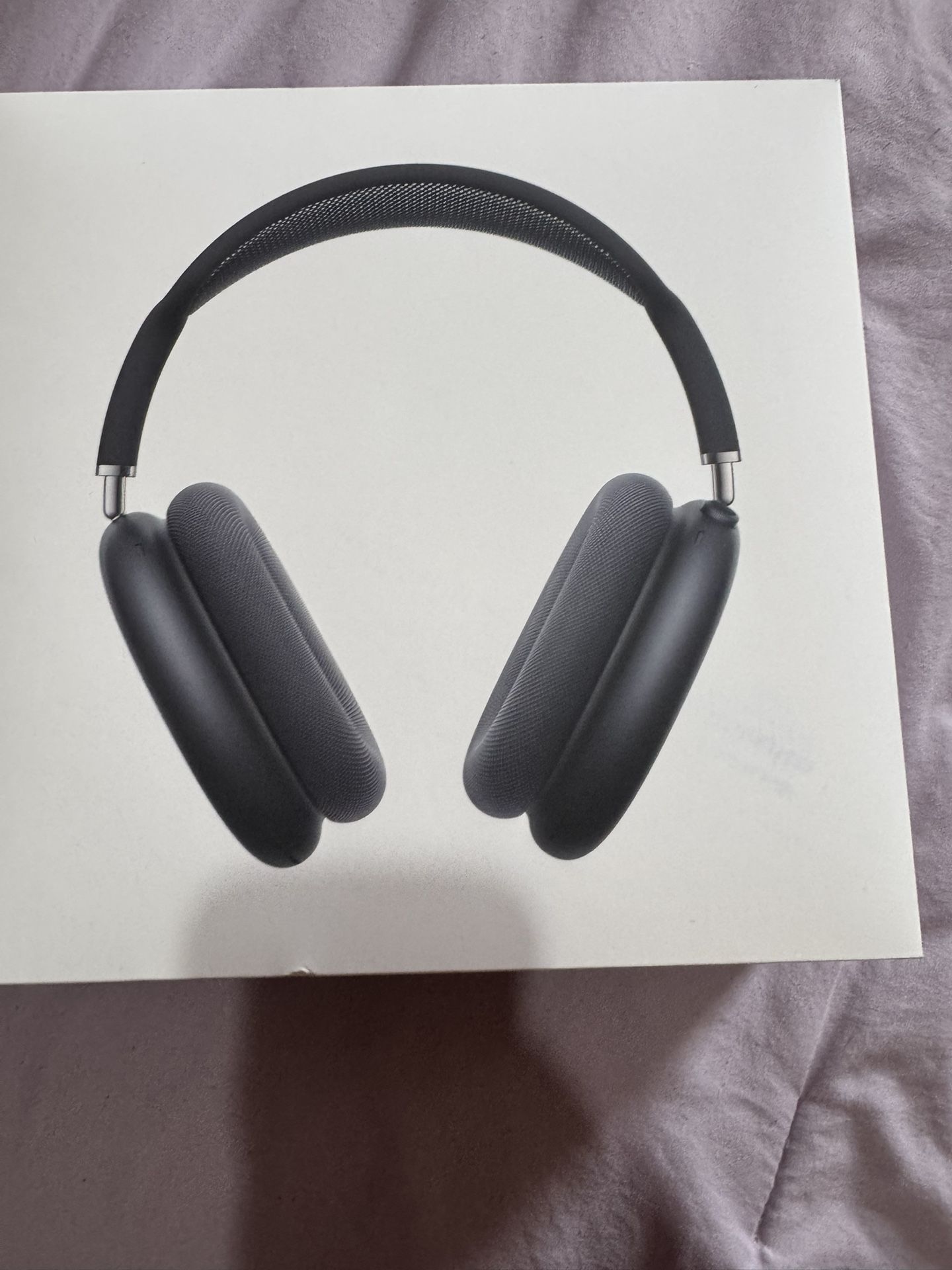 Apple Max Headphones