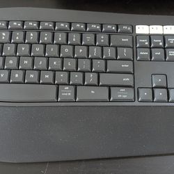 Logitech Wireless Keyboard