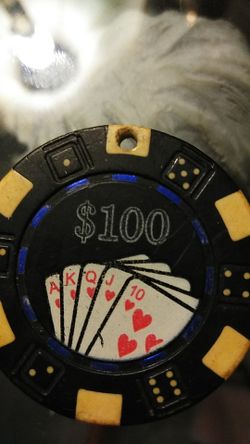 $100 poker chip