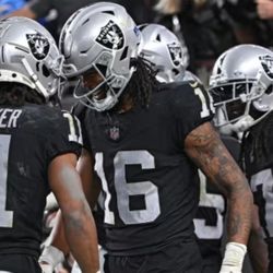 2 Raiders Tickets Left 🎟️🎫🏉🏈🏟️🏟️$75 Each 