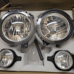Set Of 2019 Jeep Wrangler Headlights and Fog lights 