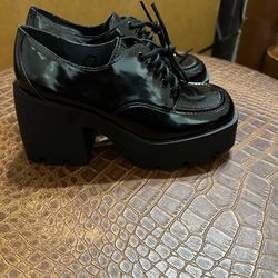 Platform Shoes/Boots 