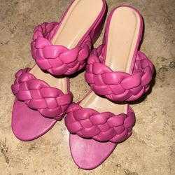 Pink kitten heel 