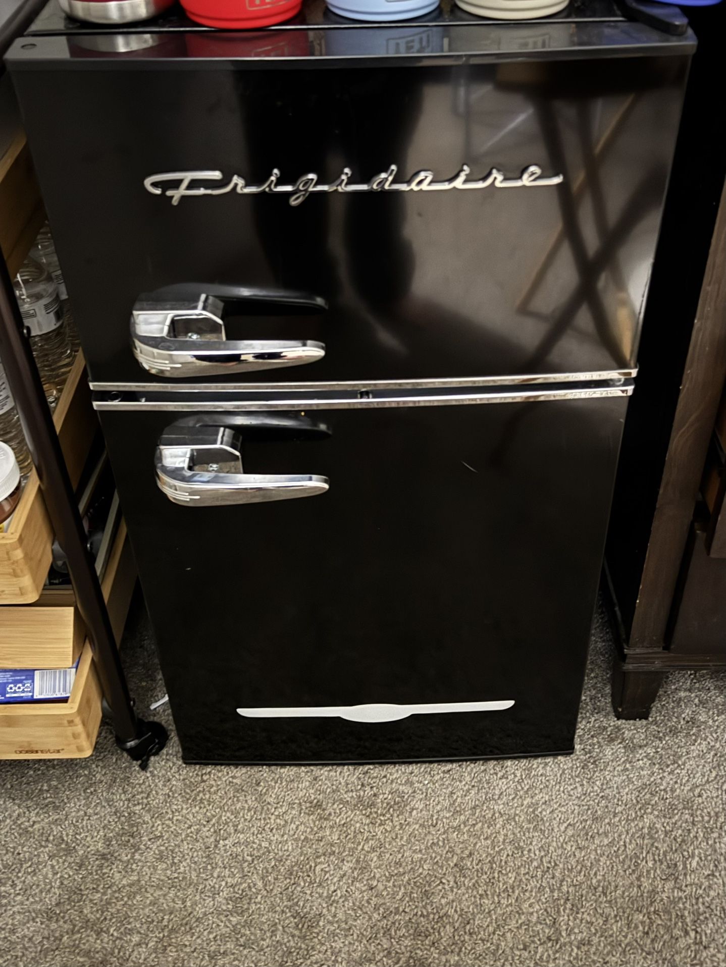 Frigidaire Mini Fridge