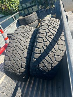 35x12.5 R20