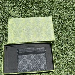g  card holder