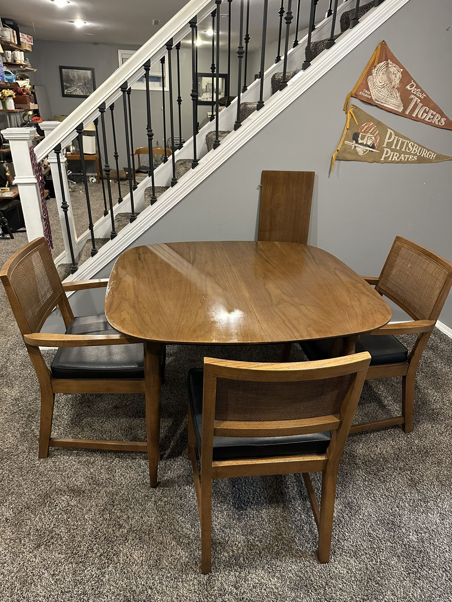Mid Century Dining Table And Chairs 