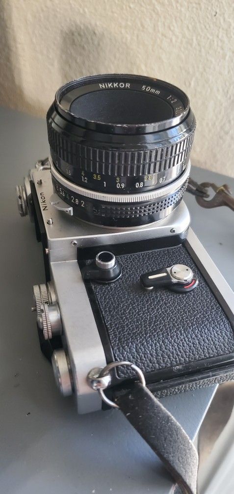 Nikon F2 Slr Camera