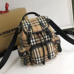 Fashion shoulder bag
