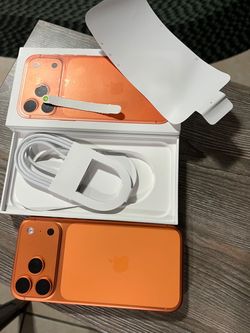 iPhone 17 promax 512 GB orange