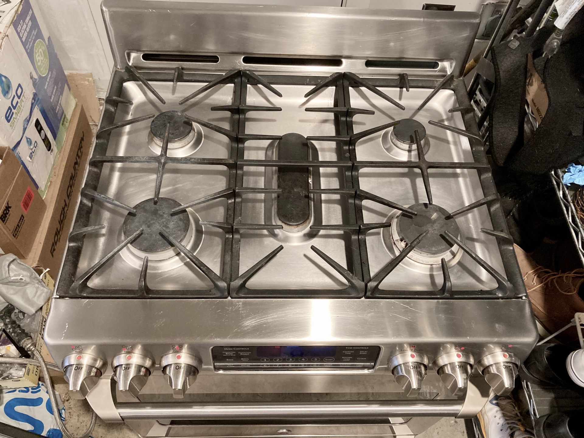 GE Cafe Slide in Dual Fuel Gas Range w/ Baking Drawer/ Oven for Sale in