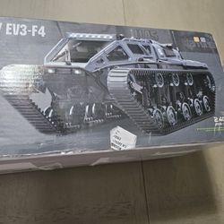 Rc Ripsaw Ev3-f4