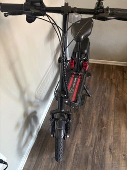 Electric Scooter with Seat
