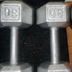 Dumbbell 