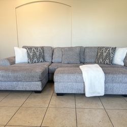 Brand New Ashley Rawcliff Sectional-FREE DELIVERY 