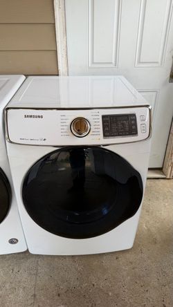 Samsung Front Load Dryer White🔥