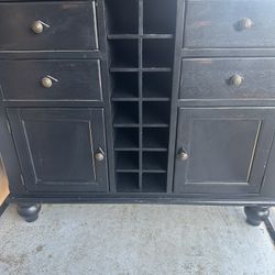 Black Buffet And Wine/ Bar