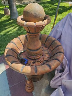 New 4ft Ball Water Fountain