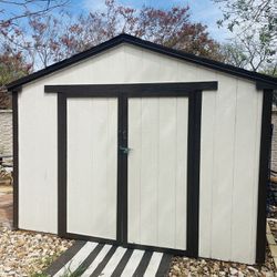 11x11 wood shed (need get apart 5-7pcs)