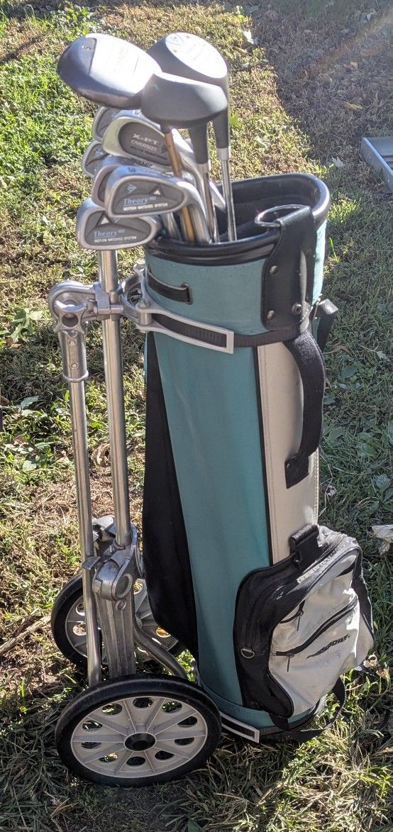 Rolling Golf Bag