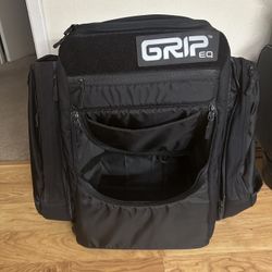 Grip EQ AX5 BLACK Disc Golf Bag Backpack 