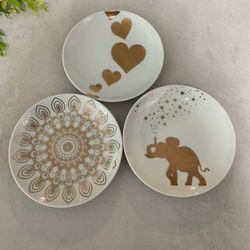 3 Small Serving Plates