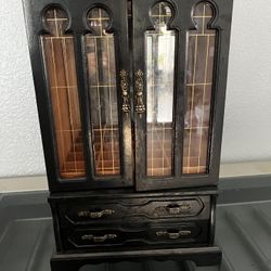 Vintage Jewelry Box