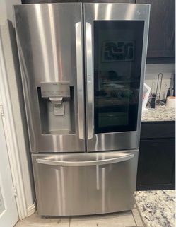 Lg ThinQ French Door Refrigerator