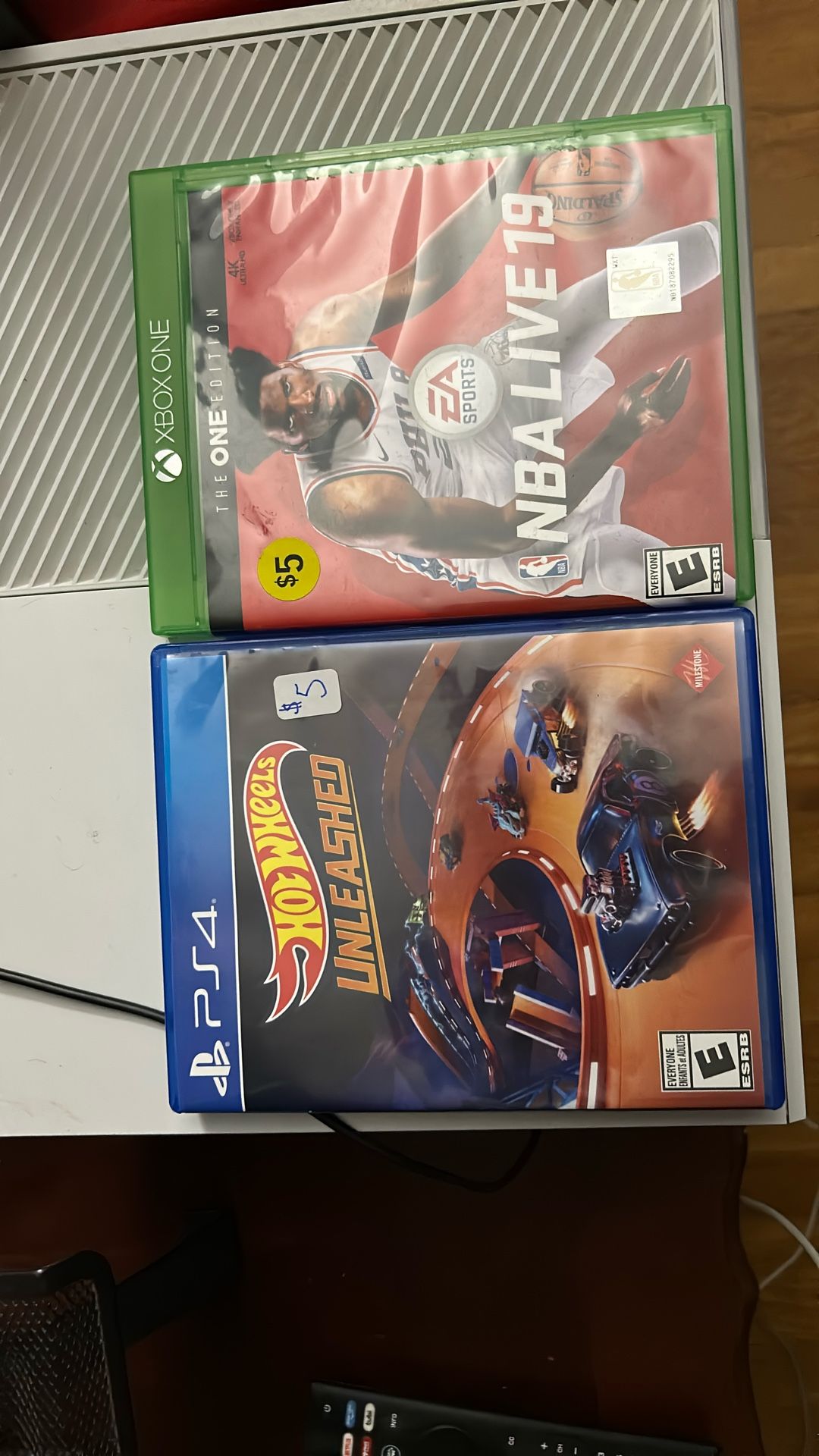 PS4 AND XBOX ONE GAMES