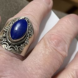 Vintage Solid Sterling Silver Lapis Hallmarked Size 9 Ring
