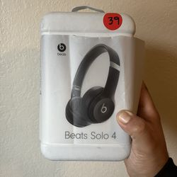 Beats Solo 4 