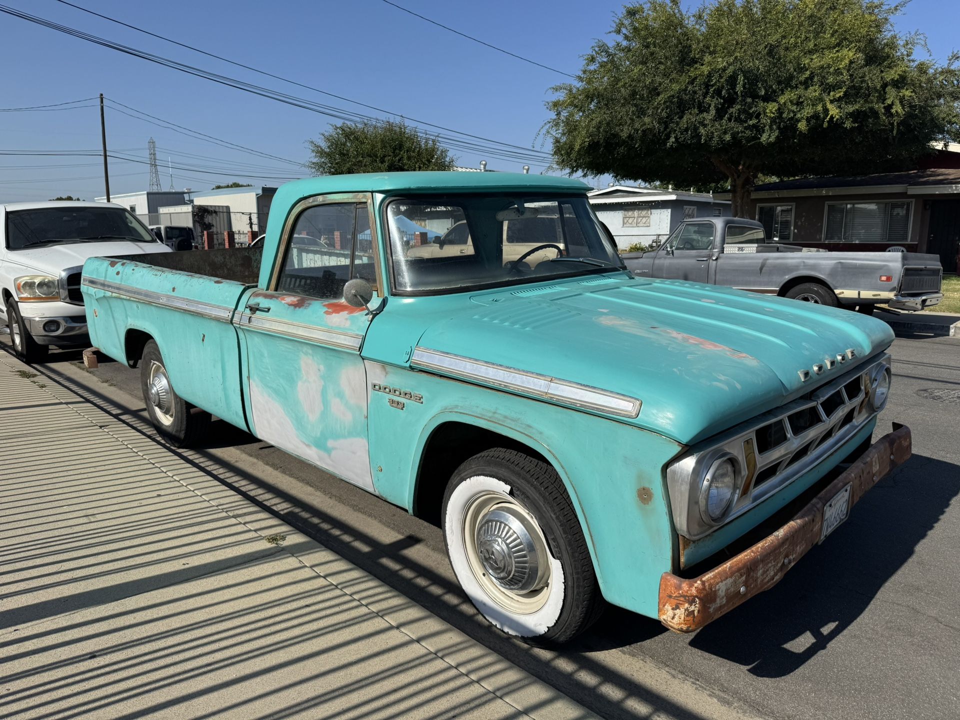 1968 Dodge D200 Pickup