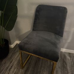 Accent Chair 
