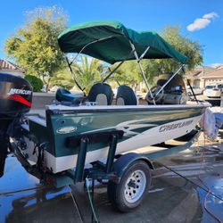 2001 Crestliner Fish hawk