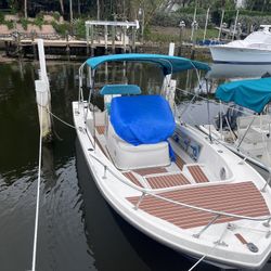 1989 21’ Mako with 150hp Evenrude 