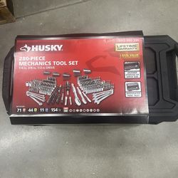  Husky 280-Piece Mechanics Tool Set. 