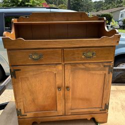 Beautiful Vintage Ethan Allen Dry Sink